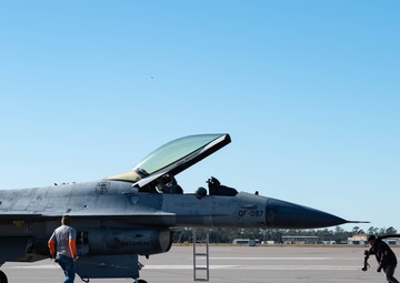 MacDill tests Bak-12 Aircraft Arresting System for annual certification