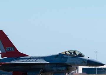 MacDill tests Bak-12 Aircraft Arresting System for annual certification