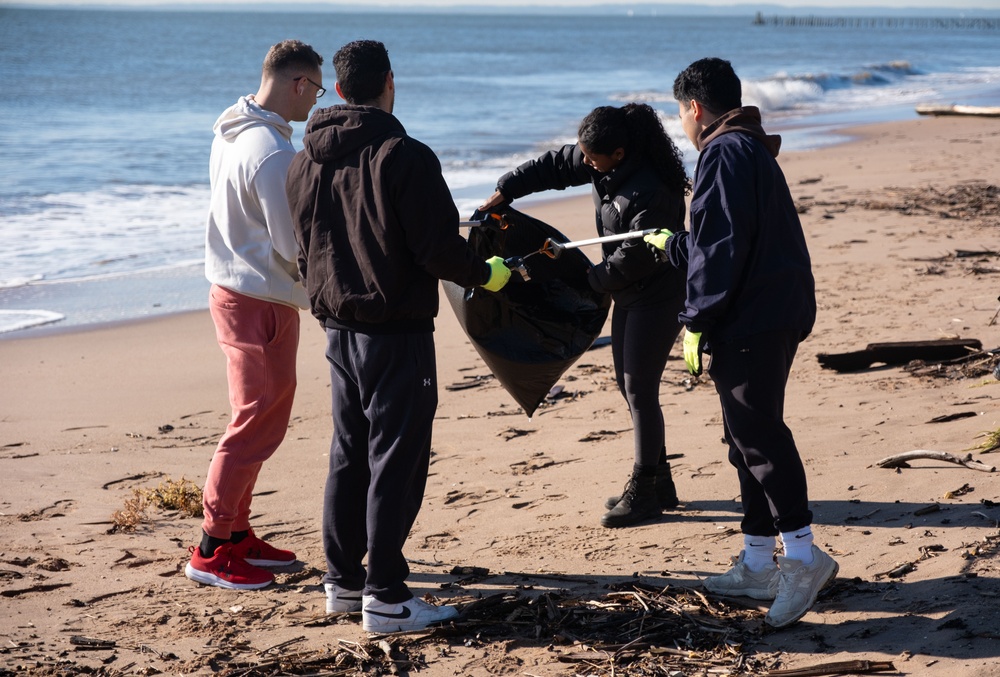 Beach Cleanup on Fort Wadsworth