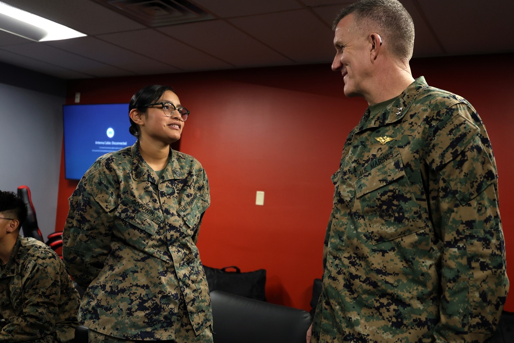 Top Marine Corps Installations General Tours Blount Island Facility