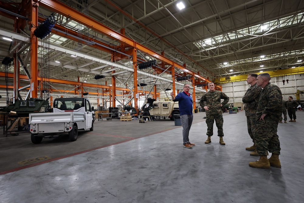 Top Marine Corps Installations General Tours Blount Island Facility