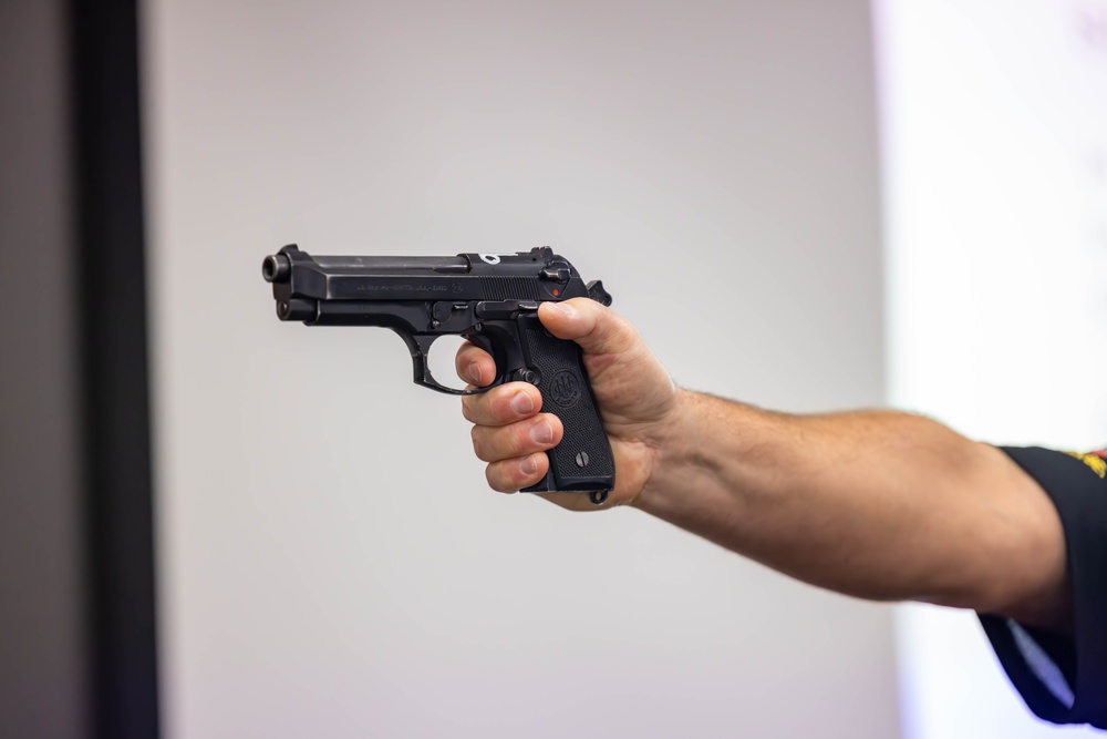 USAMU Sgt. 1st Class Greg Markowski Demonstrates Pistol Marksmanship