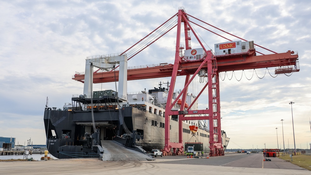 USNS Seay Returns to Shore in Florida