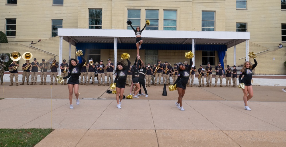 Go Army beat Navy Spirit Rally