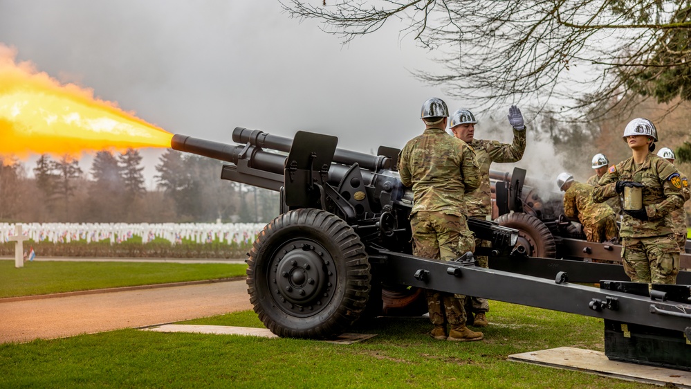 Cannons Ready in Luxembourg