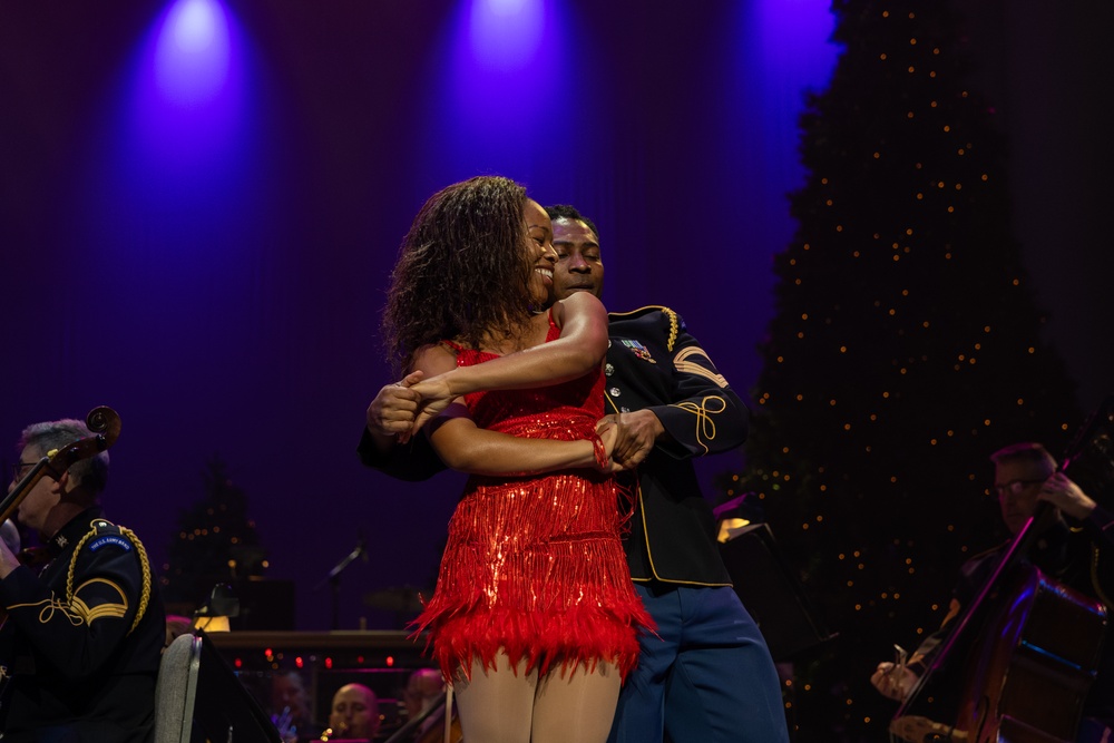 Local schools and Military District of Washington employees attend U.S. Army Band Dress Rehearsal of The American Holiday Festival