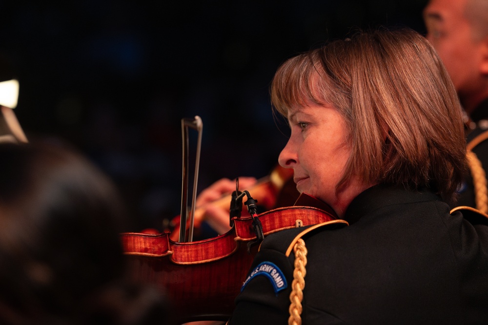 Local schools and Military District of Washington employees attend U.S. Army Band Dress Rehearsal of The American Holiday Festival