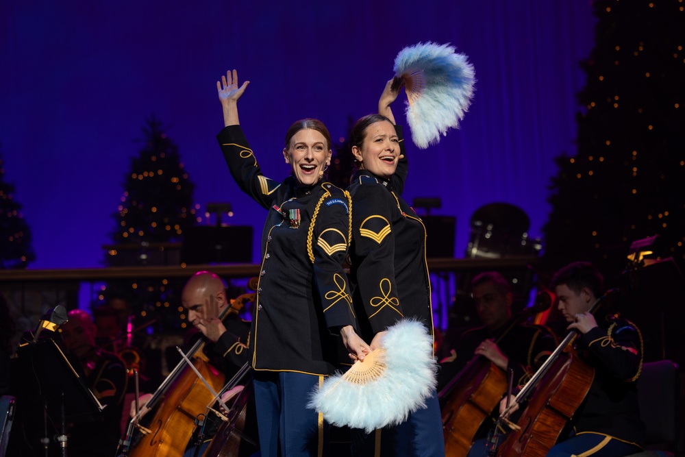 Local schools and Military District of Washington employees attend U.S. Army Band Dress Rehearsal of The American Holiday Festival