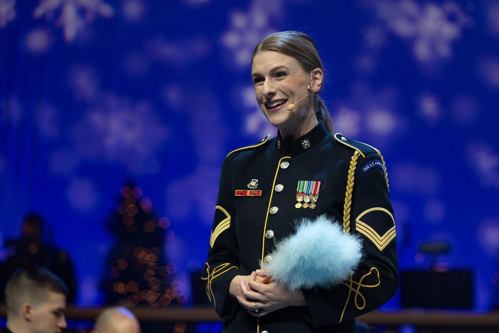 Local schools and Military District of Washington employees attend U.S. Army Band Dress Rehearsal of The American Holiday Festival