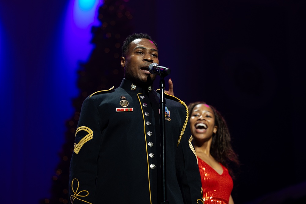 Local schools and Military District of Washington employees attend U.S. Army Band Dress Rehearsal of The American Holiday Festival