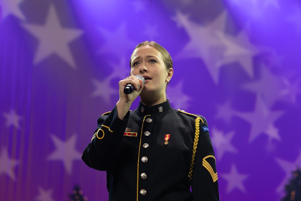 Local schools and Military District of Washington employees attend U.S. Army Band Dress Rehearsal of The American Holiday Festival