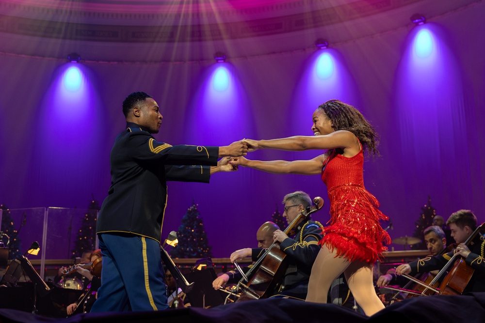 Local schools and Military District of Washington employees attend U.S. Army Band Dress Rehearsal of The American Holiday Festival