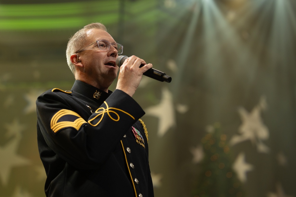 Local schools and Military District of Washington employees attend U.S. Army Band Dress Rehearsal of The American Holiday Festival