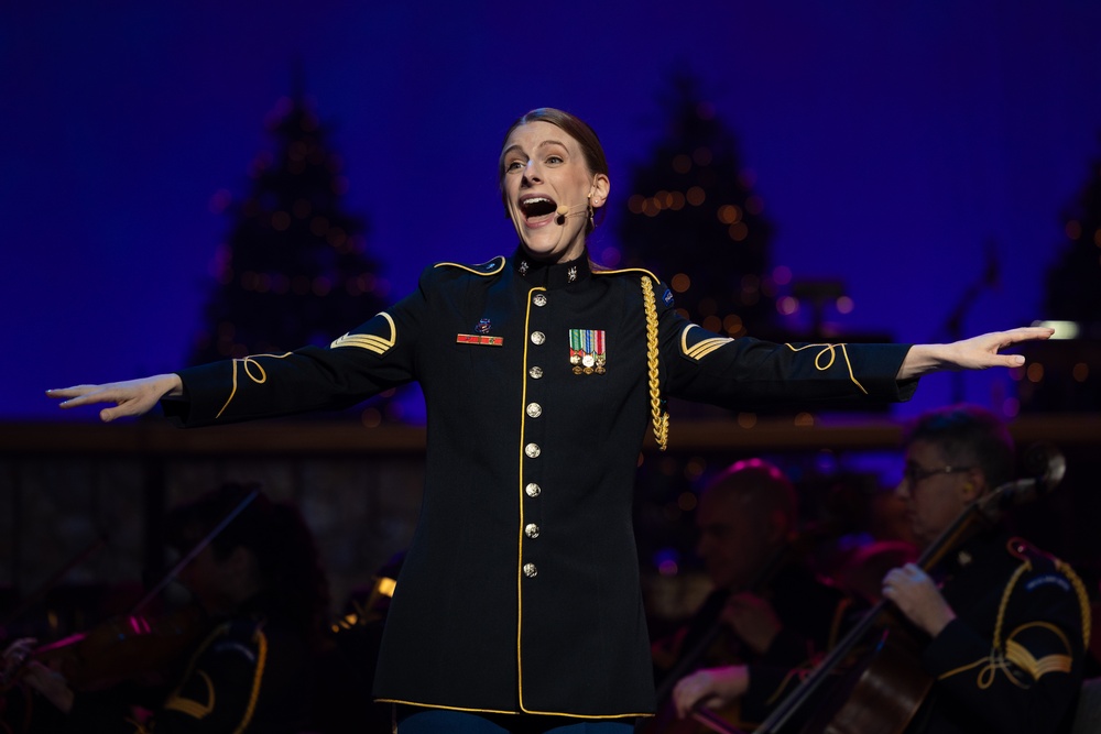 Local schools and Military District of Washington employees attend U.S. Army Band Dress Rehearsal of The American Holiday Festival