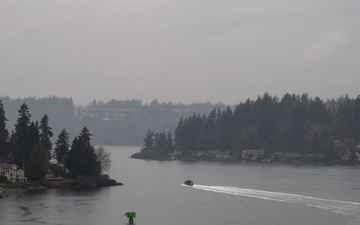 USS Ronald Reagan (CVN 76) arrives at Naval Base Kitsap Bremerton