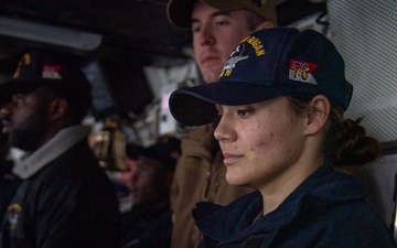 USS Ronald Reagan (CVN 76) arrives at Naval Base Kitsap Bremerton