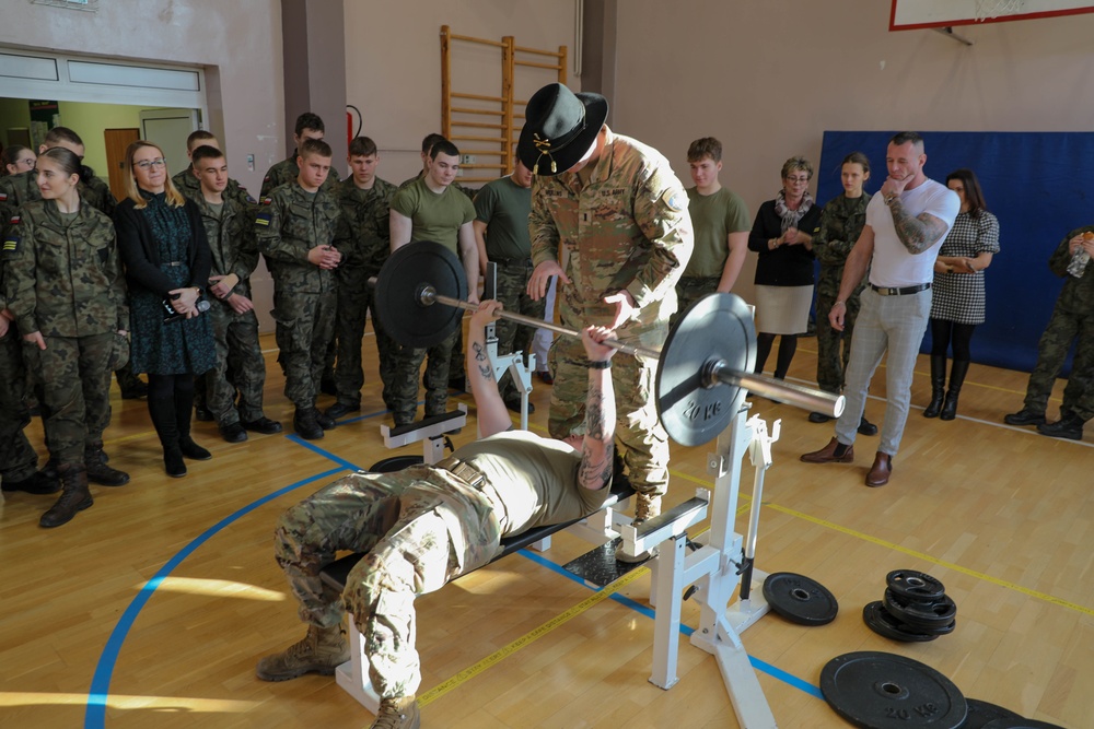 U.S. Soldiers Foster Inspiration, Understanding and Connection with Polish Students