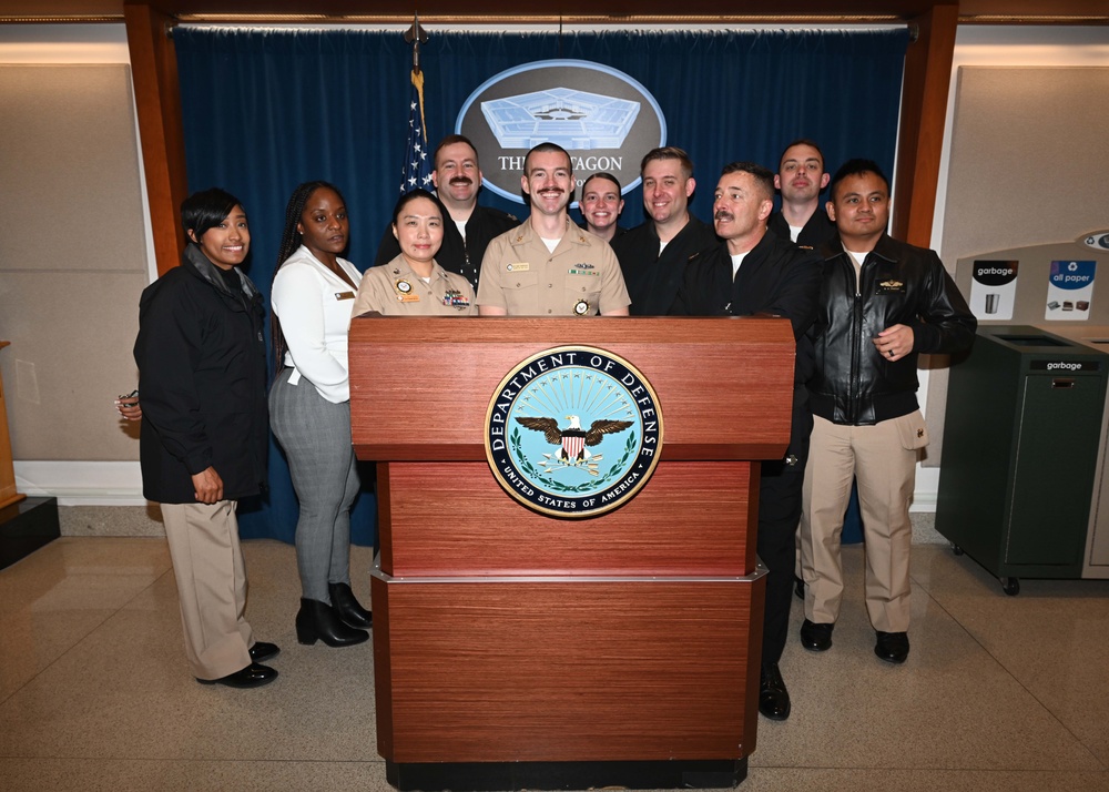 Navy Recruiters of the Year tour the Pentagon