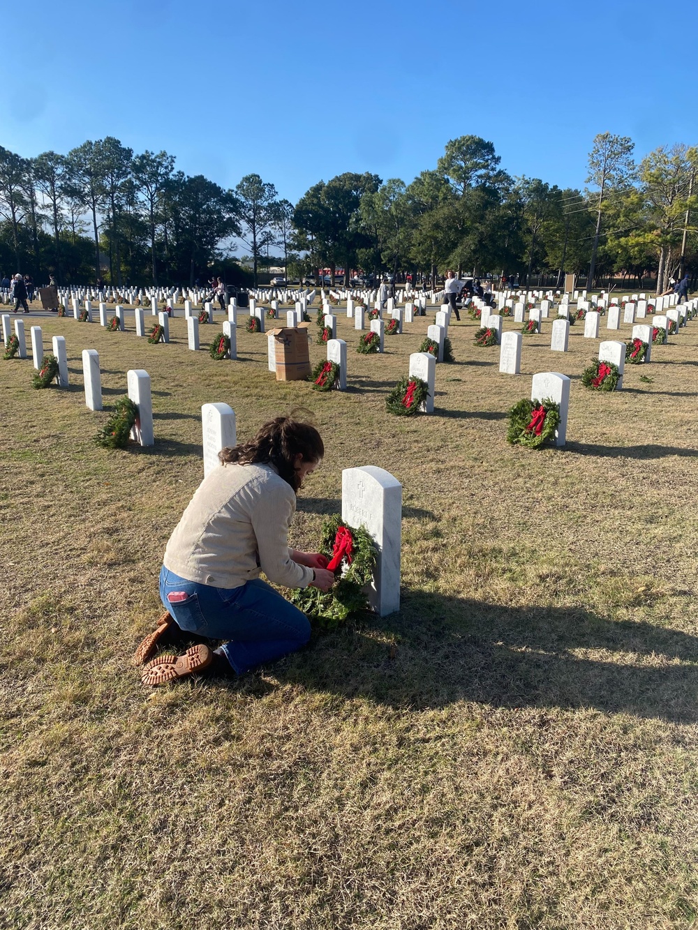 NIOC Pensacola Sailors Participate in National Wreaths Across America Day