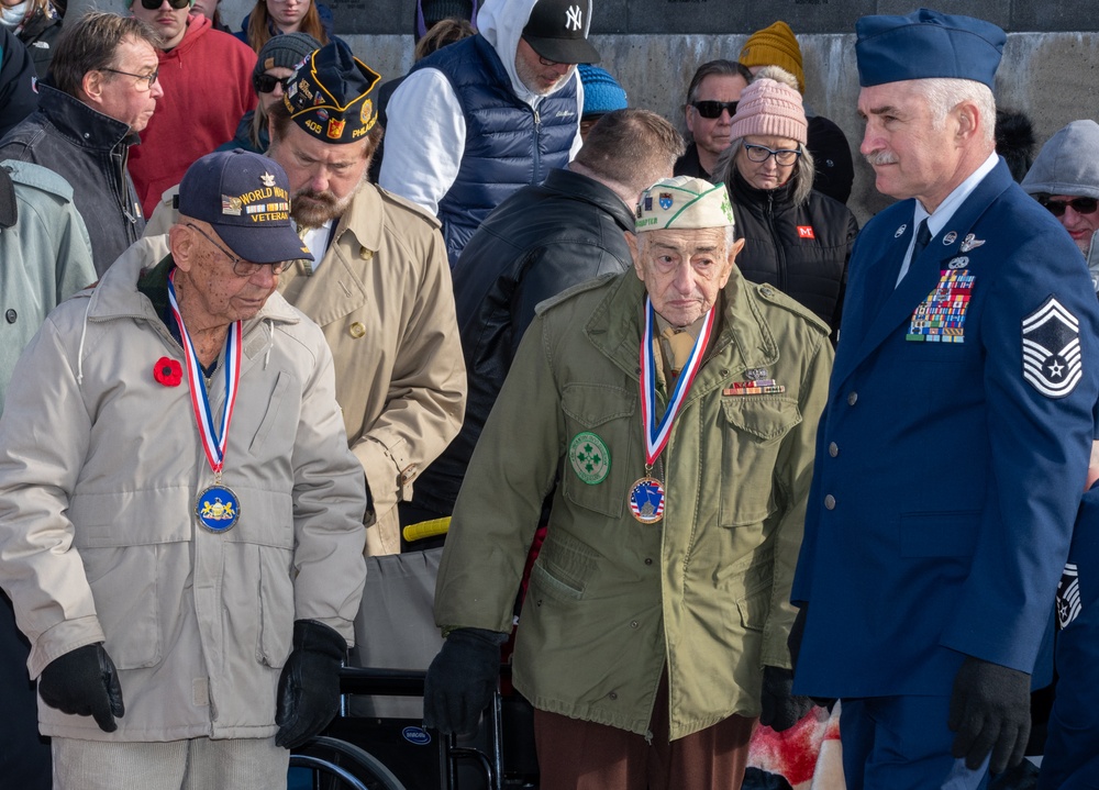 Pennsylvania National Guard participates in Wreaths Across America