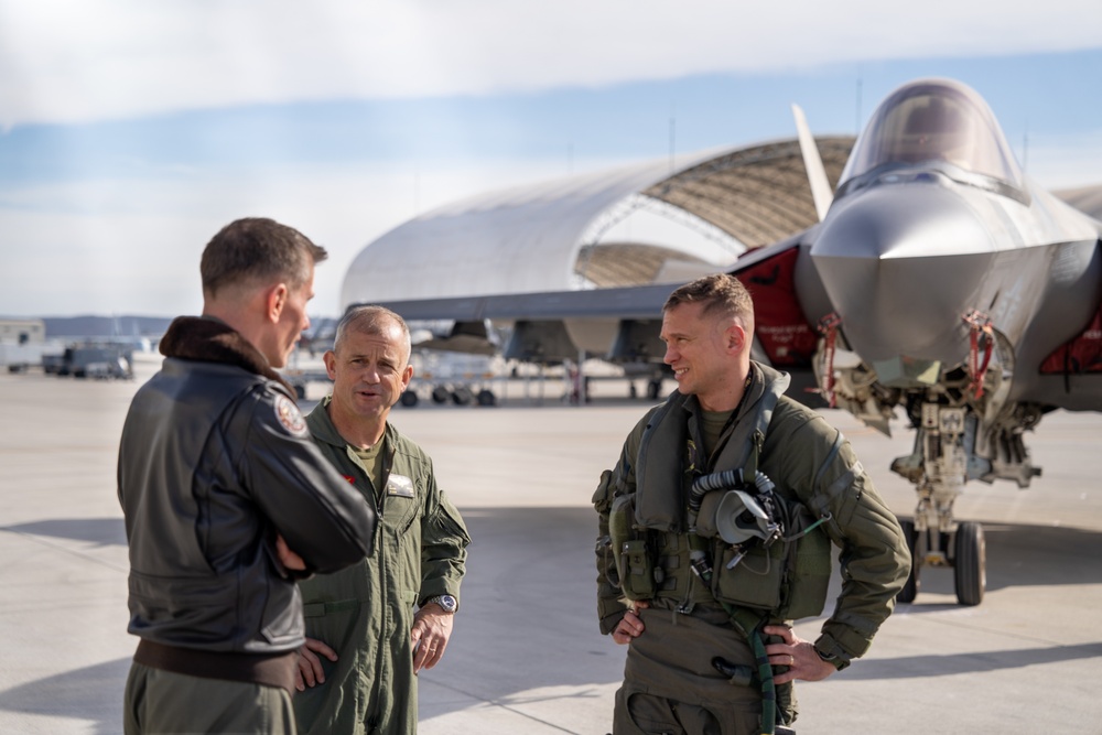 VMFA-314 Returns Home from Combat Deployment