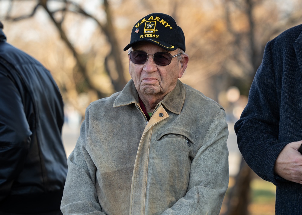 Military District of Washington Sergeant Audie Murphy Club honors namesake during Wreaths Across America event