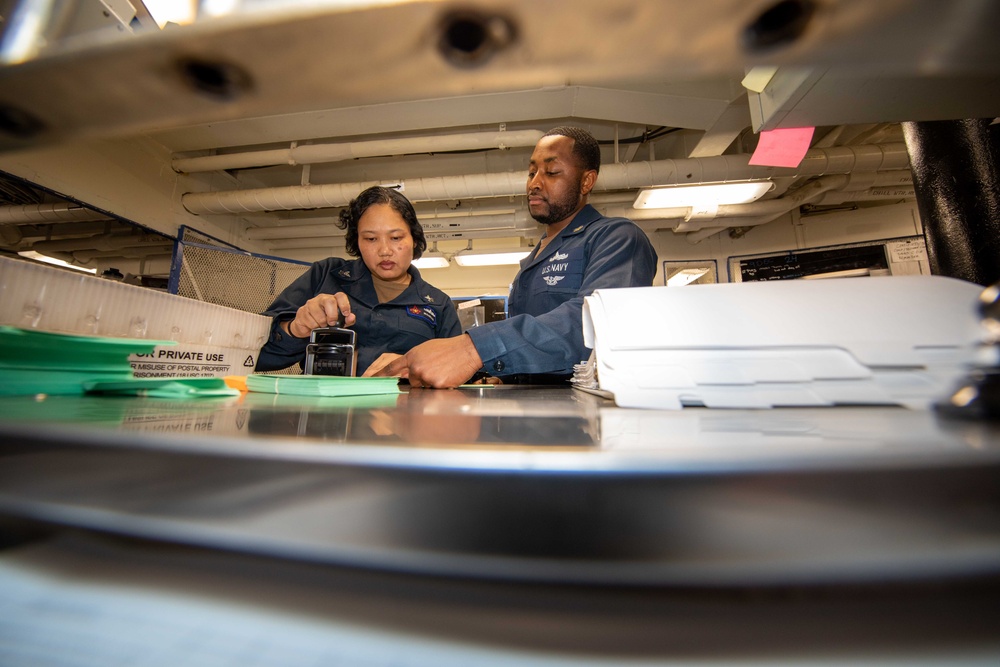 Daily Operations Aboard USS George H.W. Bush (CVN 77)