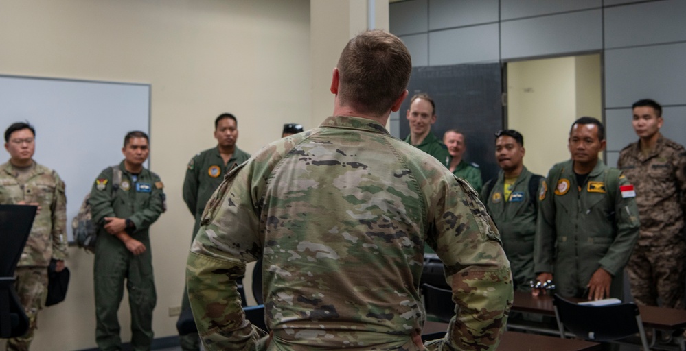 OCD24: IOP participants tour the OCD24 “North Pole” operations center