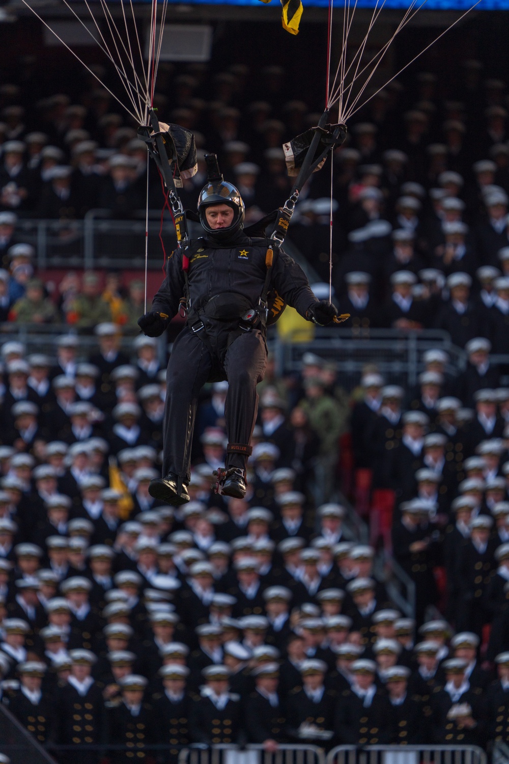 U.S. Army Golden Knights drop into 125th Army Navy Game