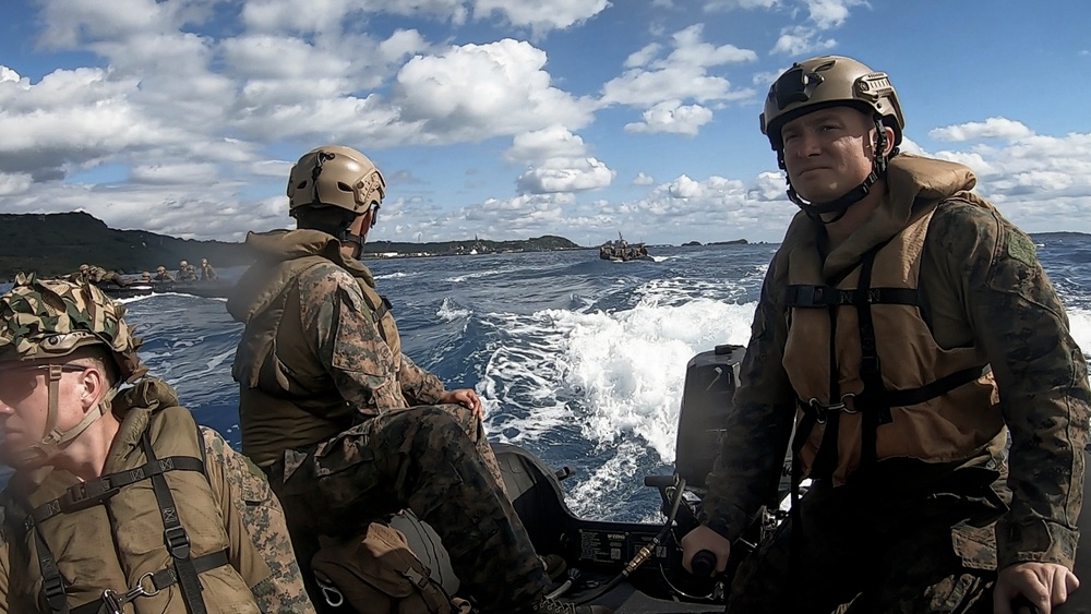 31st MEU | BLT 2/4 Small Boat Sustainment