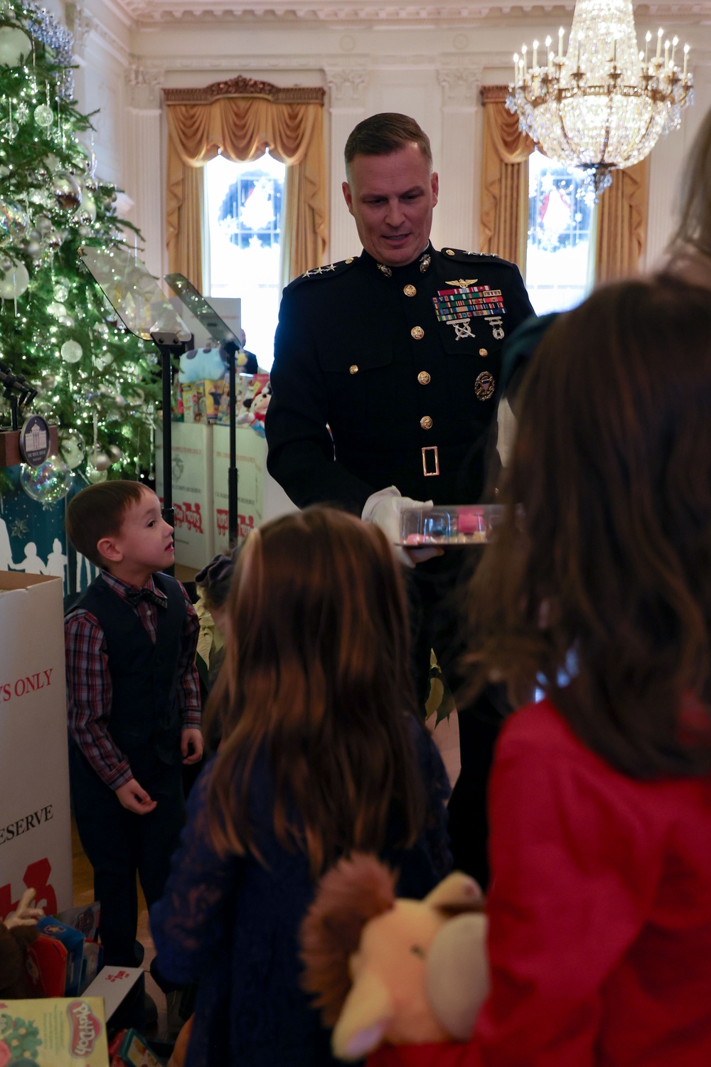 FLOTUS supports annual Toys for Tots event at White House