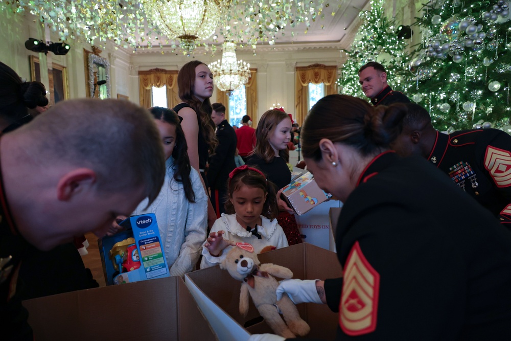 FLOTUS supports annual Toys for Tots event at White House