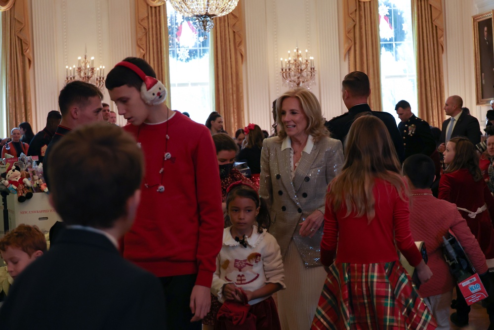 FLOTUS supports annual Toys for Tots event at White House