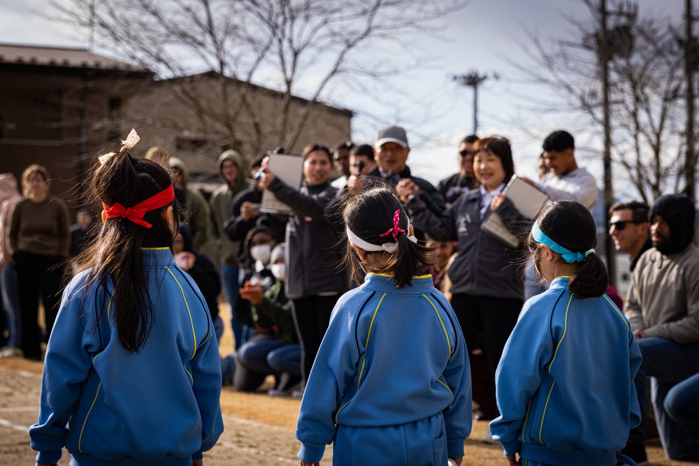 ARTP 24.3 | U.S. Marines with 3d Marine Division Volunteer at a Local Elementary School