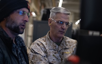 The Assistant Commandant of the Marine Corps visits MCLB Barstow