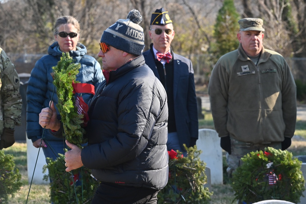 Wreaths Across America ceremony held at Congressional Cemetery