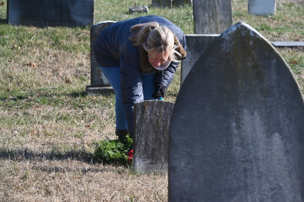 Wreaths Across America ceremony held at Congressional Cemetery