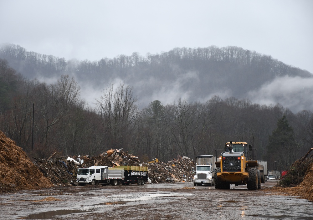 USACE Oversees Debris Removal in North Carolina