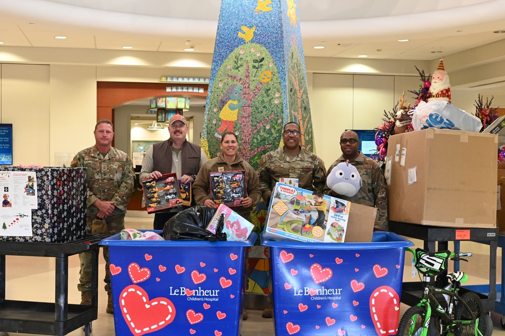 164th First Sgts. deliver toys to Lebonheur Children’s Hospital