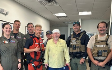 Coast Guard rescues stranded mariner off St Lucie Inlet jetty