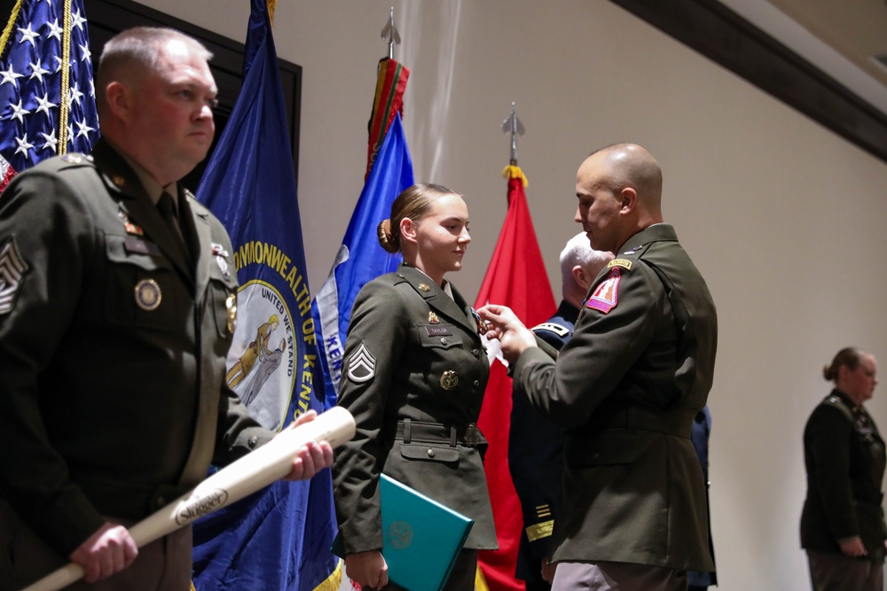 Kentucky National Guard Honors 2024 Mission Makers at Louisville Marriott