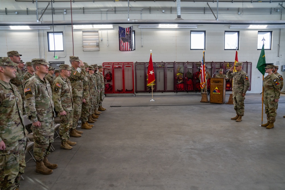 Military Police Unit Joins 1st Armored Division in Patching Ceremony