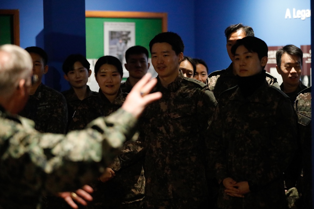 ROK Army Visits Camp Humphreys