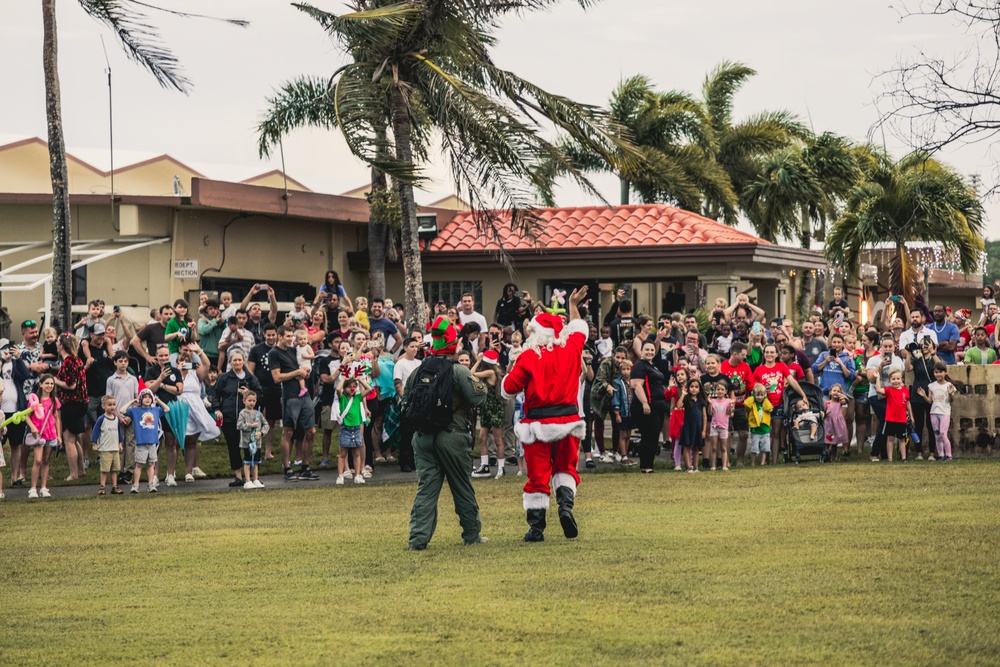 SANTA FLIGHT 2024 WITH HSC-25