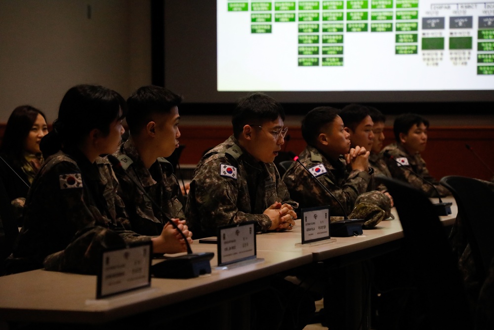 ROK Army Visits Camp Humphreys