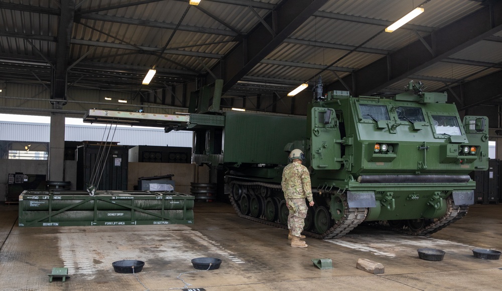 41st Field Artillery Brigade conducts maintenance on M270A2 Multiple Launch Rocket System