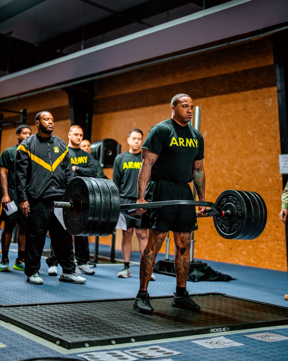 10th AAMDC air defenders max the ACFT deadlift