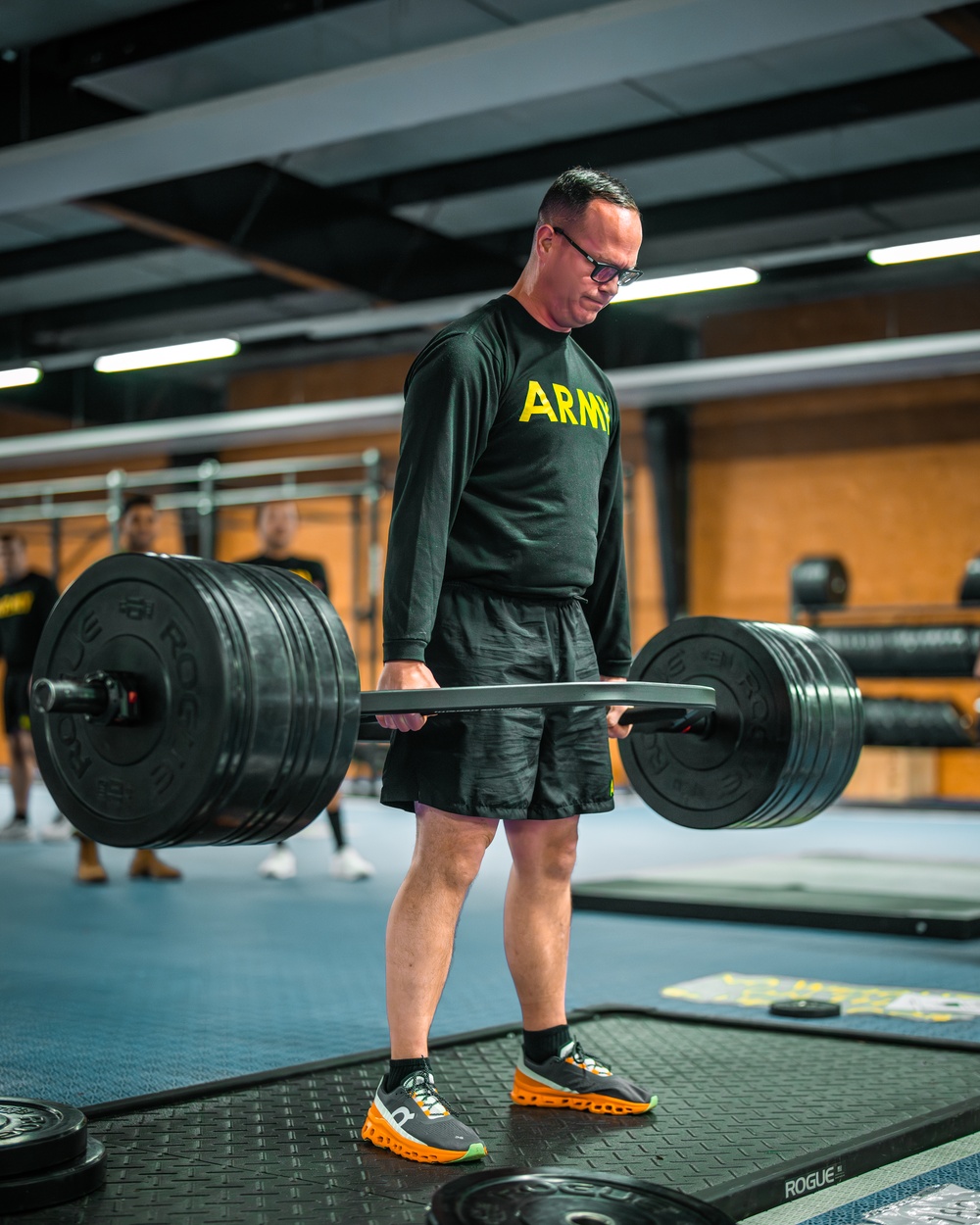 10th AAMDC air defenders max the ACFT deadlift