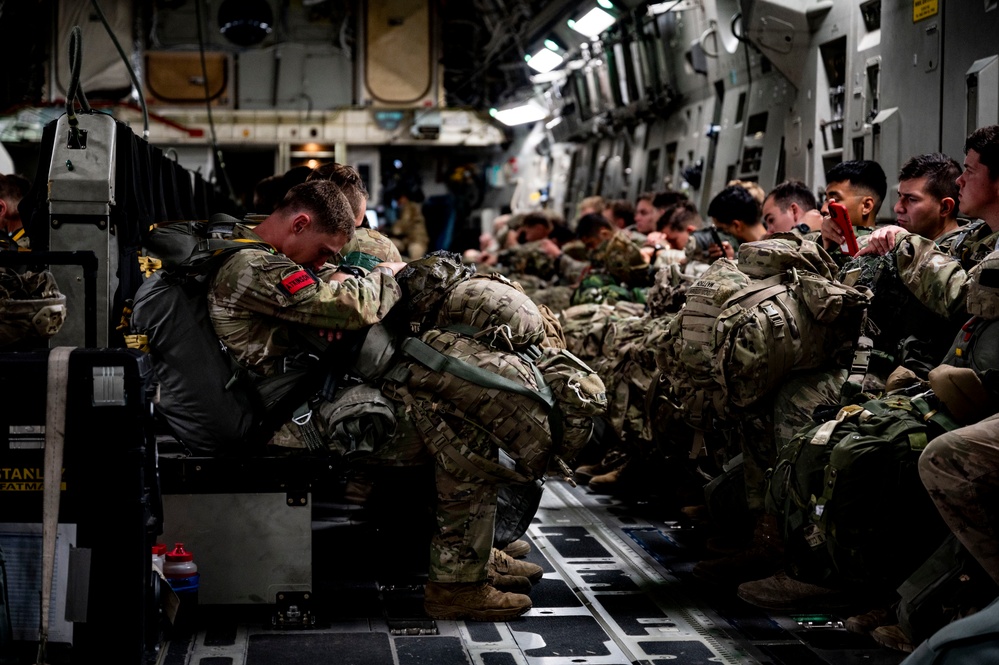 15th Airlift Squadron operations into the night