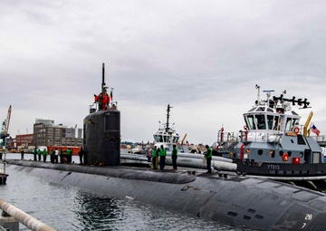 USS Topeka Homeport Change